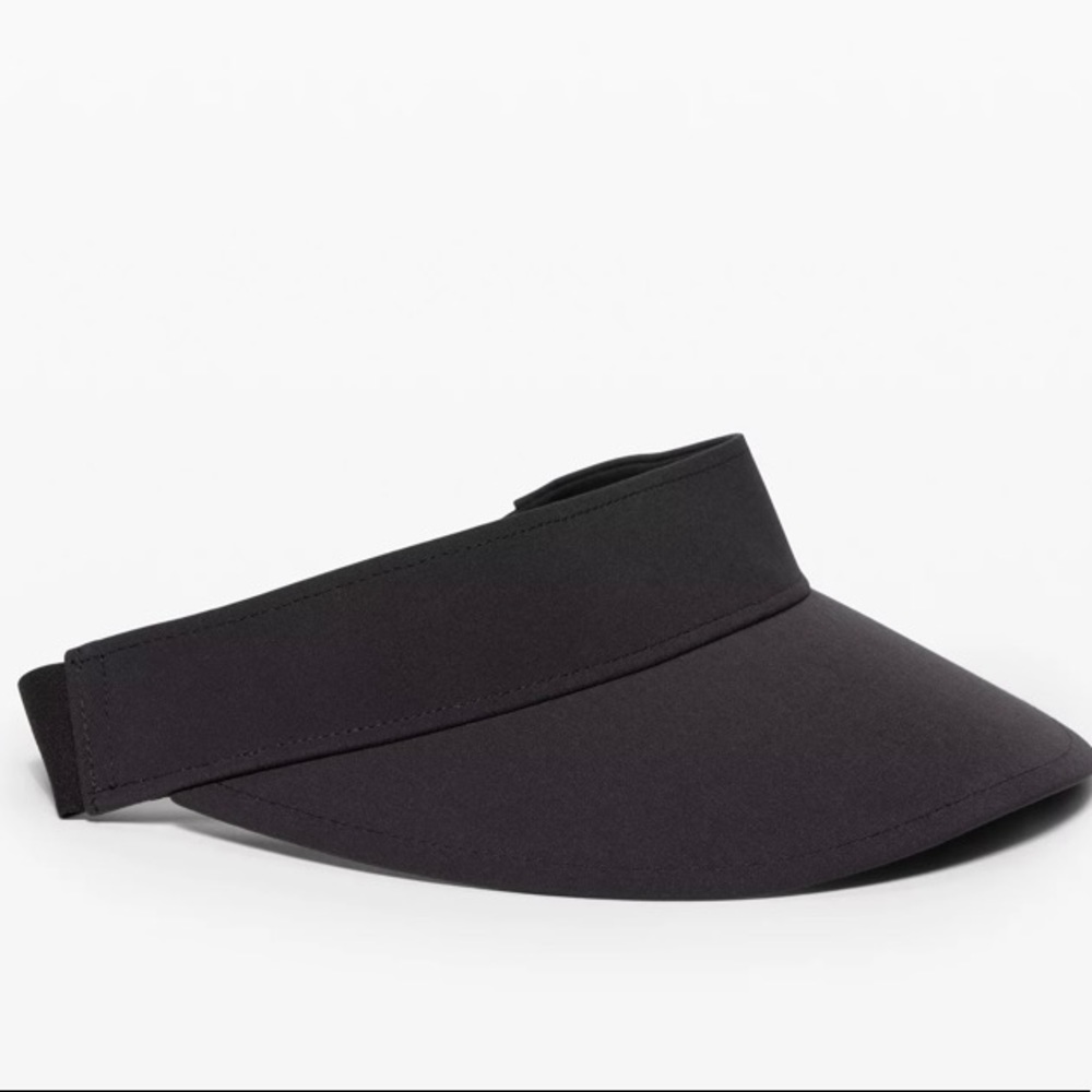 LULULEMON fast paced running visor in black